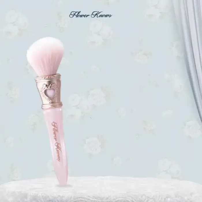 Pinceau de contour Flower Knows Brusher Moonlight Mermaid Blush