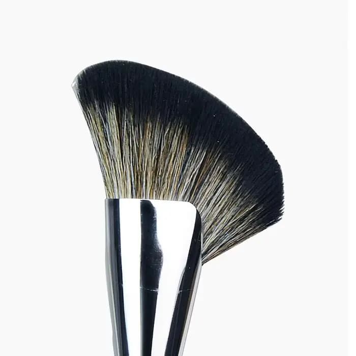 Pinceau de maquillage pour Blush coudé