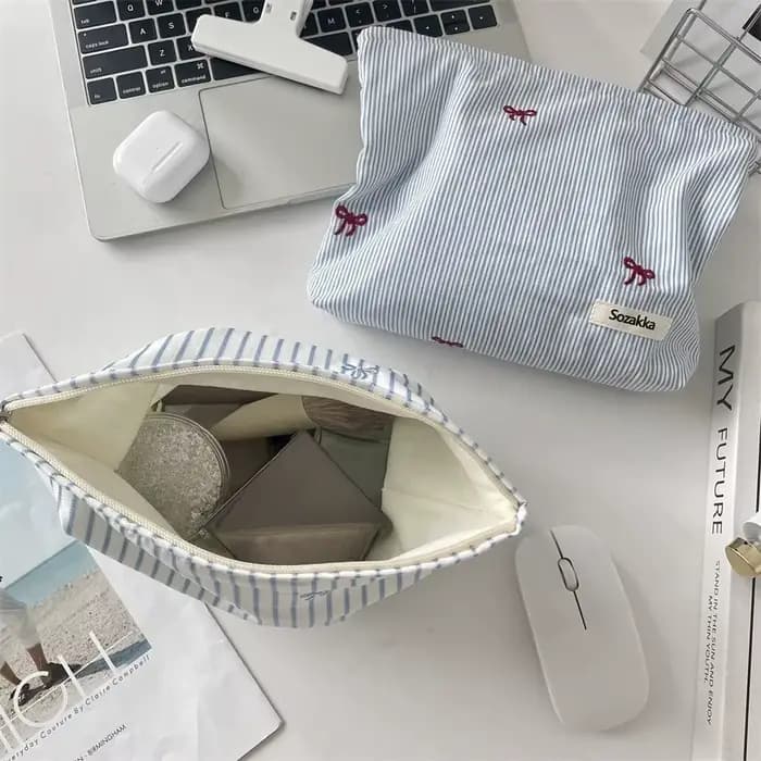 Sac de maquillage brodé à carreaux rayés