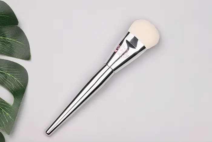 1 pièce fond de teint pinceaux de maquillage liquide BB crème Contour