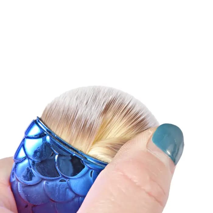 Brosses à ongles en queue de sirène