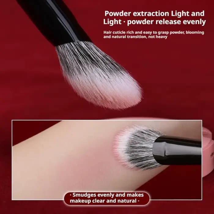 Pinceau à blush en poudre à surface inclinée