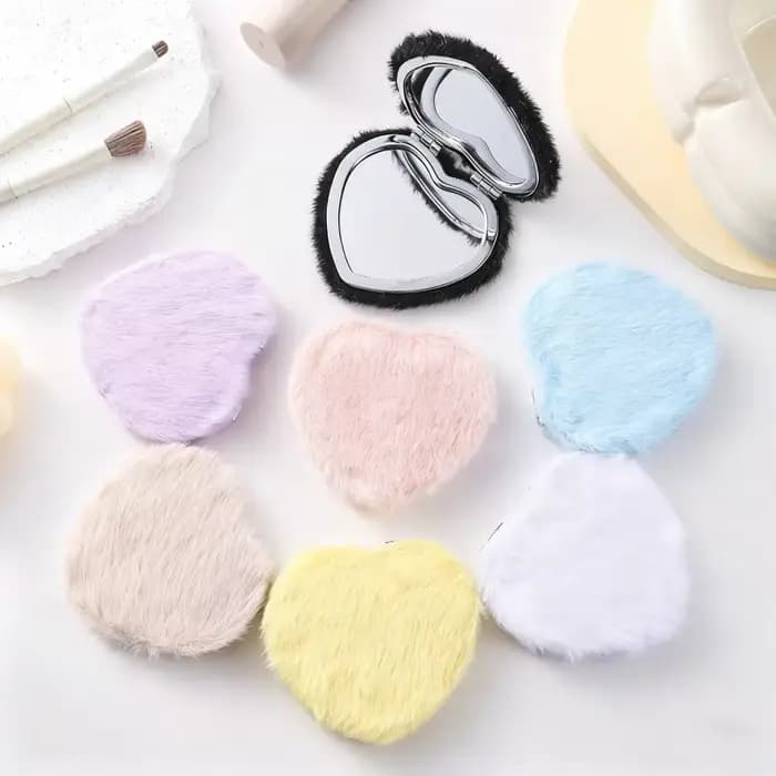 1PCS Nouveau Cadeau de la Saint-Valentin Miroir de maquillage pliable en peluche double face Portable Élégant