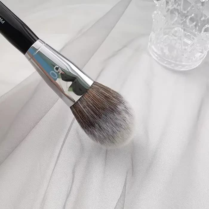 Grande brosse de maquillage pour poudre douce