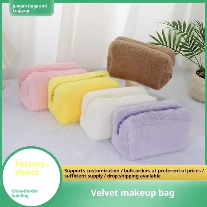 Sac de maquillage en peluche mignon pour femmes