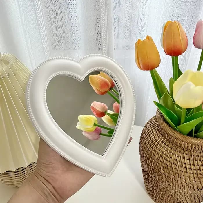 Miroir cosmétique décoratif de célébrité Web, cœur de fille, dortoir étudiant