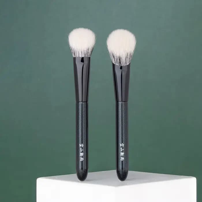111 pinceaux de maquillage professionnels faits à la main doux Saikoho poils de chèvre inclinés pointillé Blush brosse