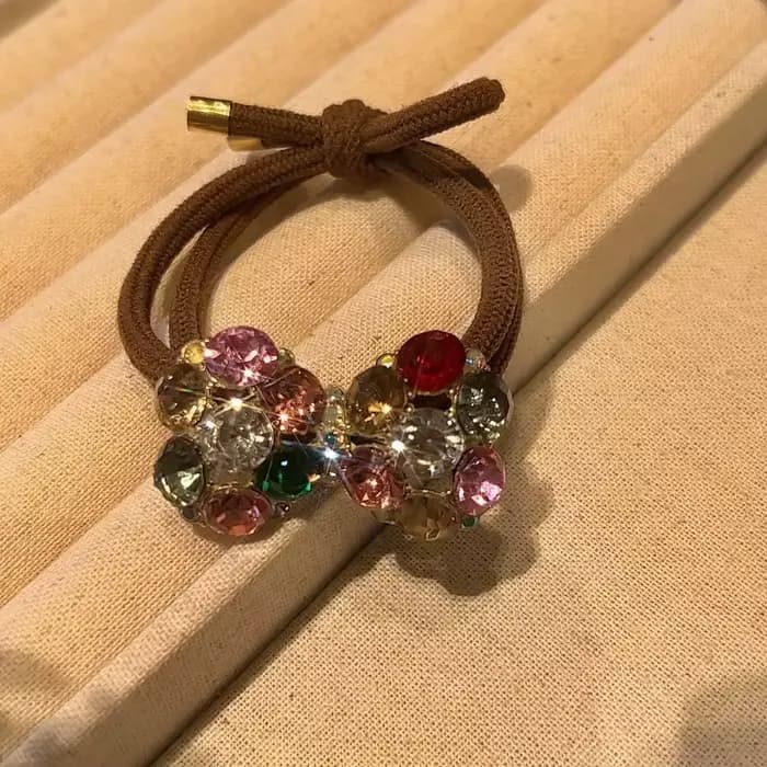 Attache de cheveux avec nœud en cristal de luxe, bandeau élastique Chic et minimaliste, accessoire de cheveux à la mode, corde de cheveux élégante pour femmes