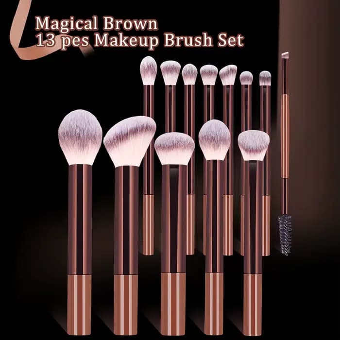 Un ensemble de 15 pinceaux de maquillage comprenant un pinceau pour le fond de teint