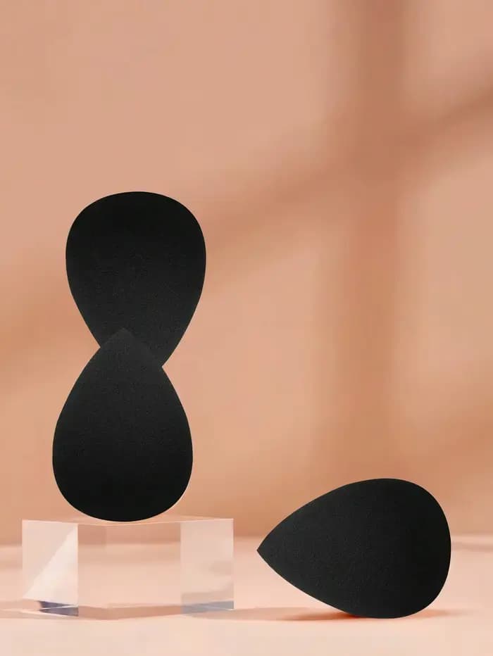 Ensemble d'éponges de maquillage aux œufs noirs