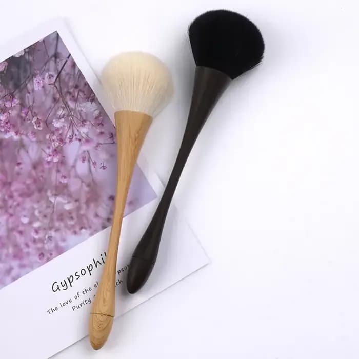 Brosse à ongles en forme de fleur pour manucure