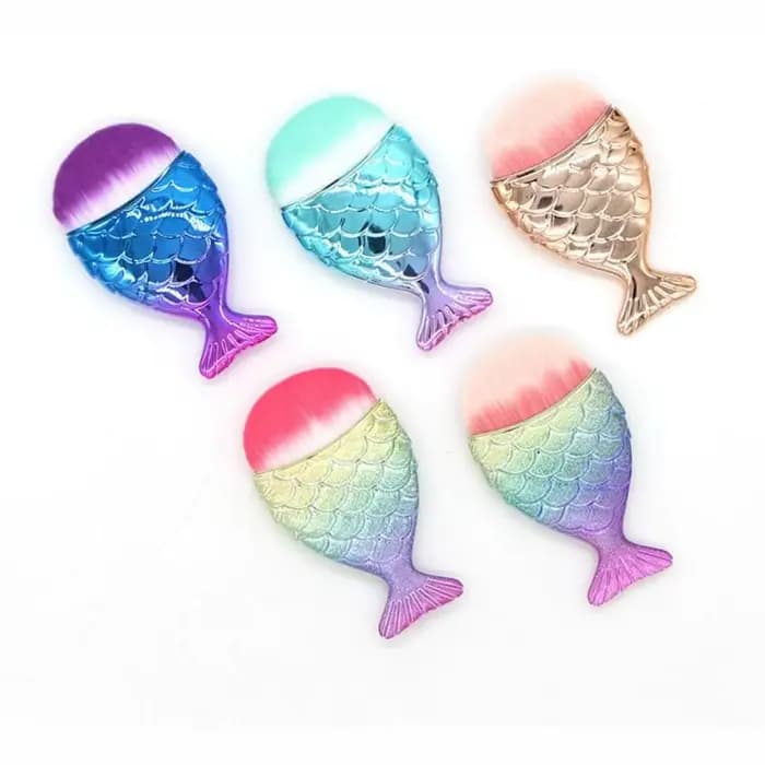 Brosse de maquillage en forme de queue de poisson
