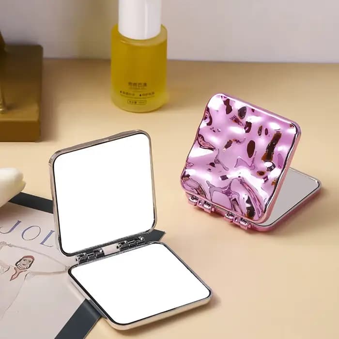 Mini Miroir de Maquillage Carré Pliable