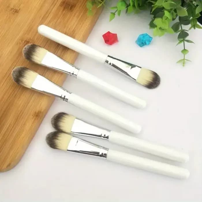 Manche en bois masque brosse poudre humide blush