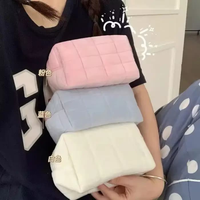 Sac de rangement de cosmétiques en fourrure solide