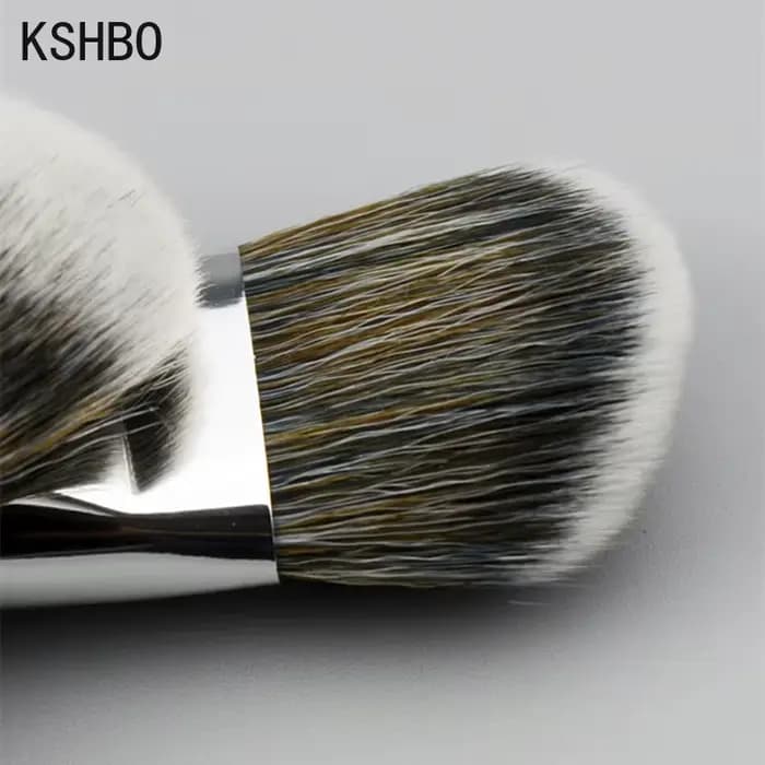 KSHBO – brosse de fond de teint 47