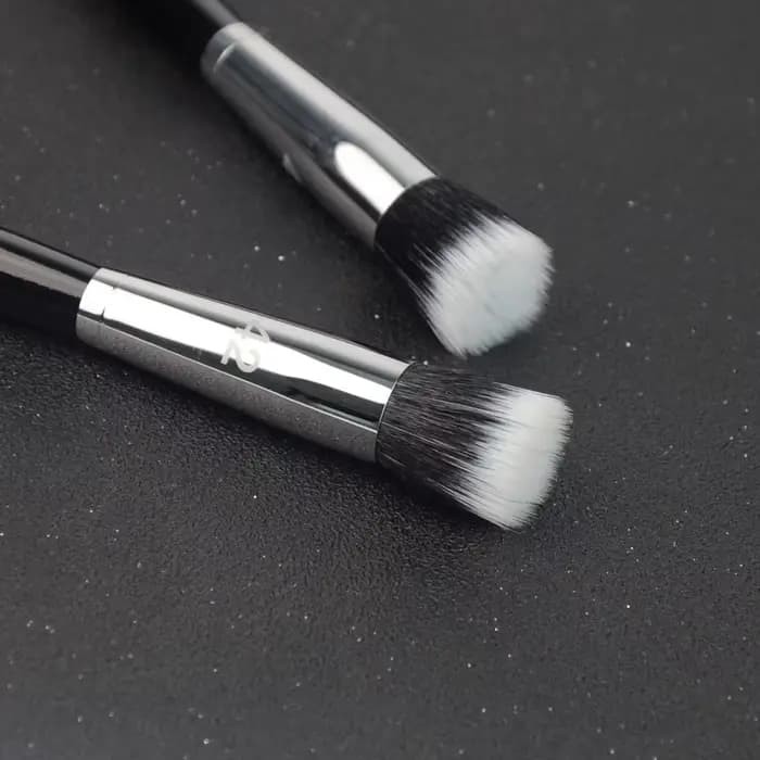 Pinceaux de maquillage Pro Small Stippling S # 42 petits détails partiels surligneur fard à joues