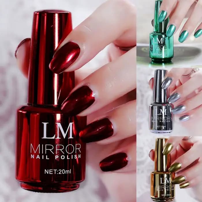 Vernis à ongles métallique effet miroir magique