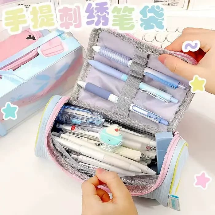 Trousse à crayons à poignée bleue de couleur douce