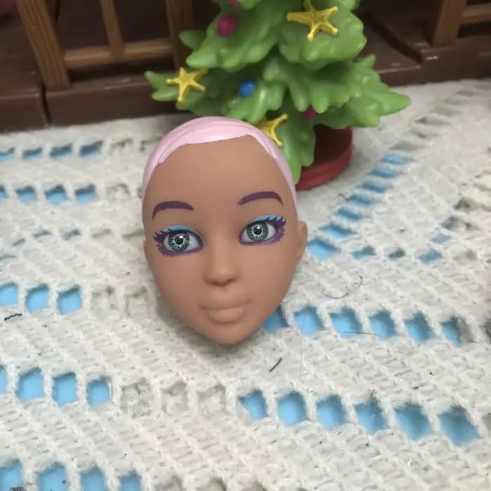 Tête pour poupée LIV, accessoires de maquillage