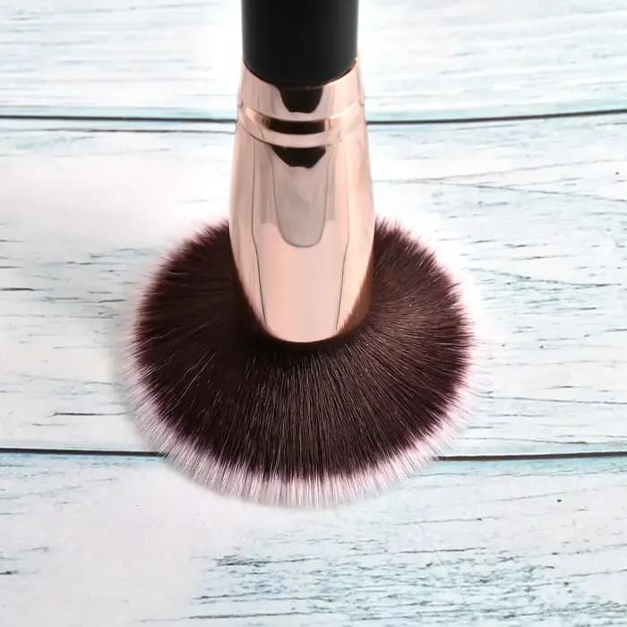 Pinceaux de maquillage fond de teint poudre libre correcteur mélange Blush brosse professionnel cosmétique beauté