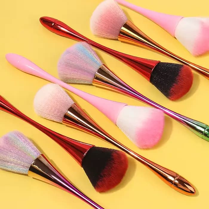 Brosse cosmétique