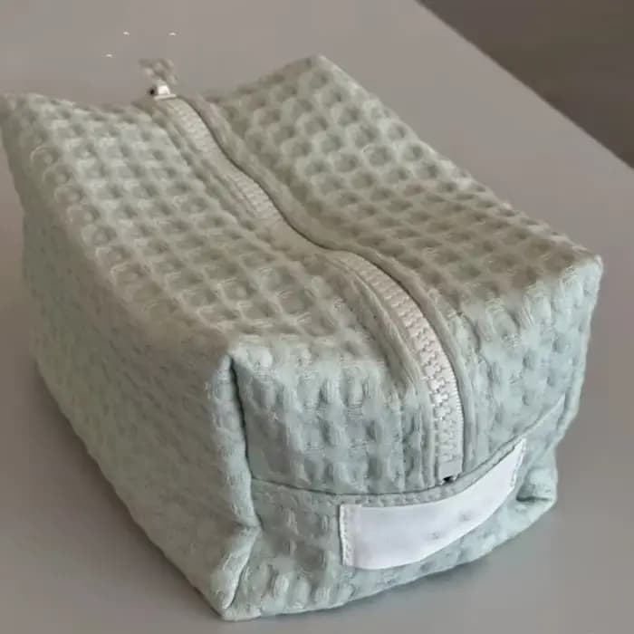 Trousse de maquillage personnalisée avec nom brodé