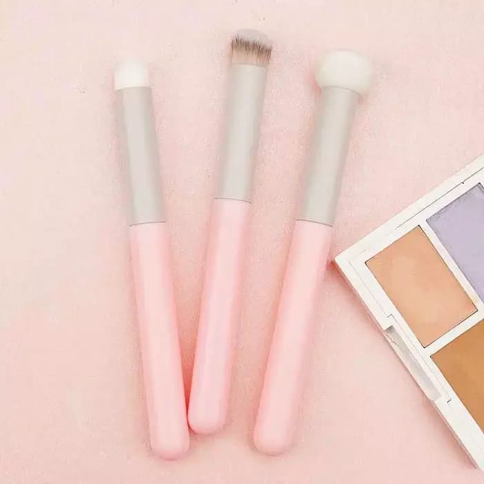 Éponge de maquillage en forme de champignon mignonne - Applicateur de fond de teint et correcteur essentiel pour femmes et salons de beauté