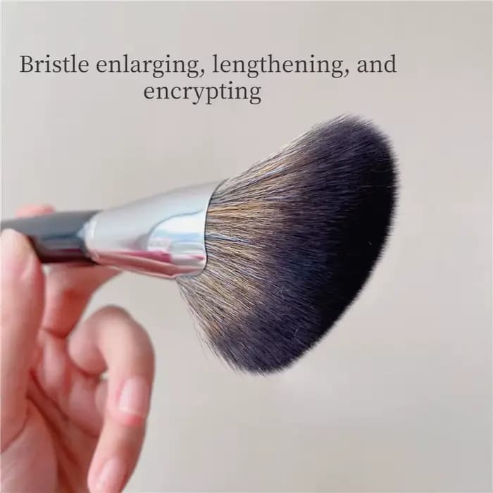 Brosse de maquillage professionnelle noire
