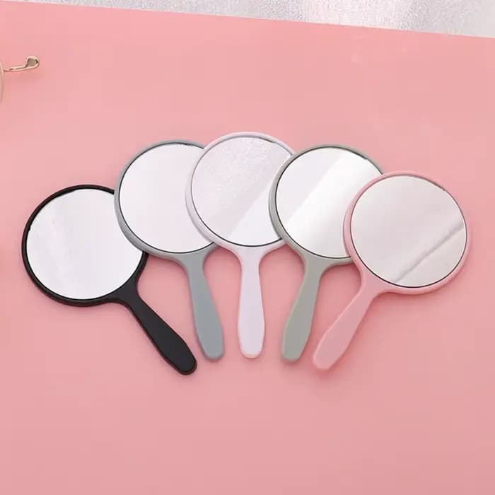 Miroir de maquillage créatif à faire soi-même