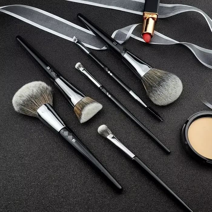 Pinceaux de maquillage en poudre en éventail