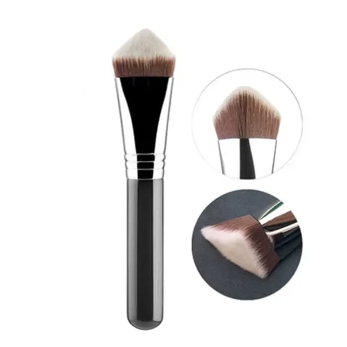 Pinceau de maquillage Kabuki pour fond de teint
