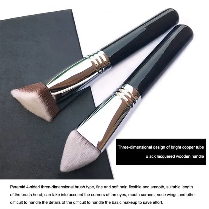 Pinceau de maquillage Kabuki pour fond de teint