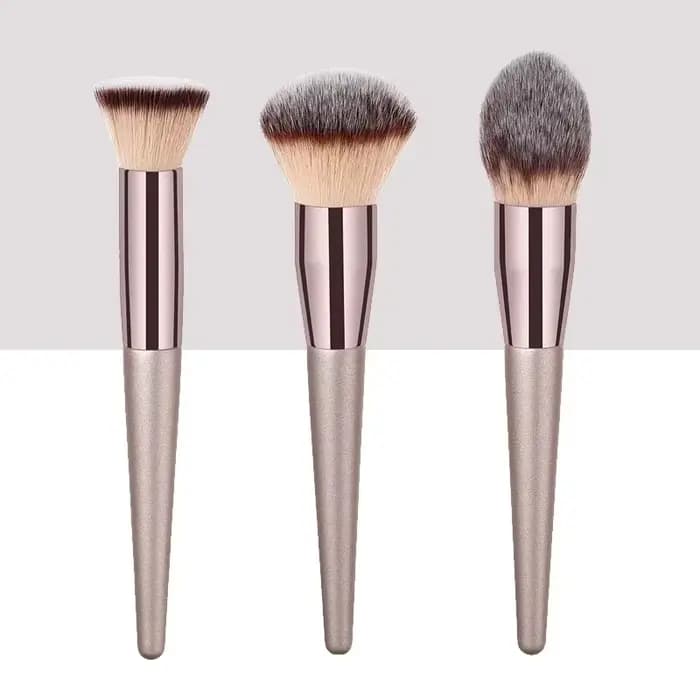 Pinceau de maquillage couleur Champagne pour femmes