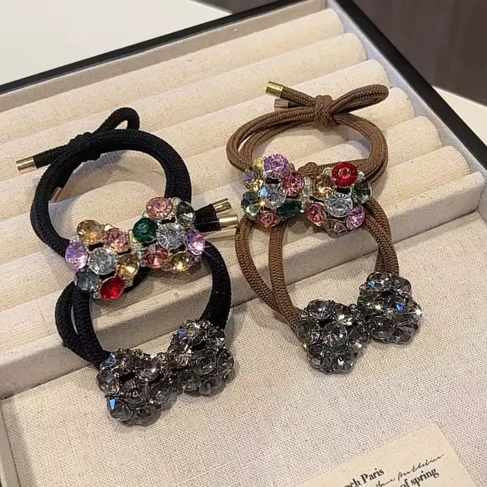Attache de cheveux avec nœud en cristal de luxe, bandeau élastique Chic et minimaliste, accessoire de cheveux à la mode, corde de cheveux élégante pour femmes