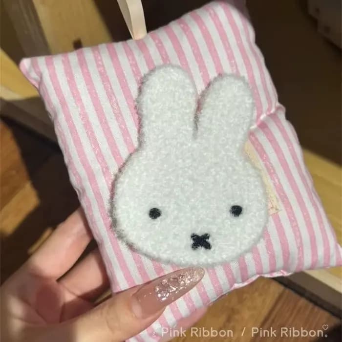 Pince à cheveux Miffy en peluche mignonne - Fixateur de frange pour fille