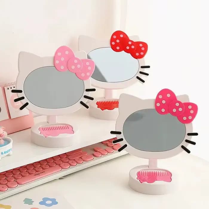 Miroir de bureau créatif Hello Kitty style avec peigne intégré pour dortoirs étudiants