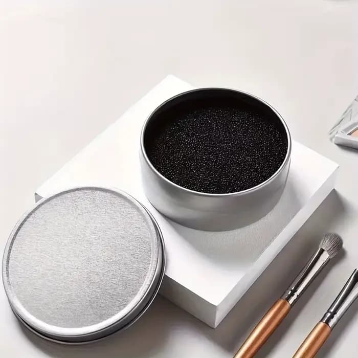 Boîte de nettoyage pour pinceaux de maquillage - Éponge