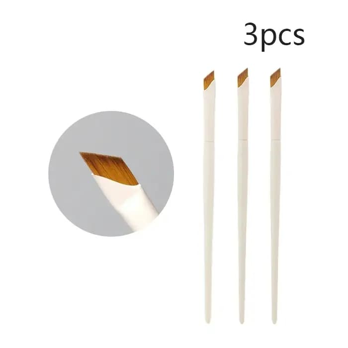 Brosse Eyeliner à lame améliorée