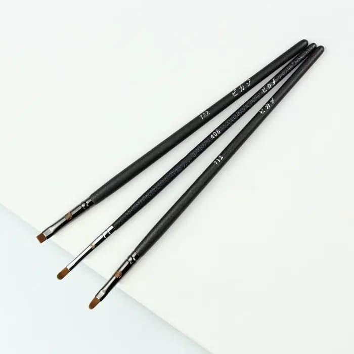 1pc précision Eyeliner biseauté correcteur pinceaux de maquillage conique paupière