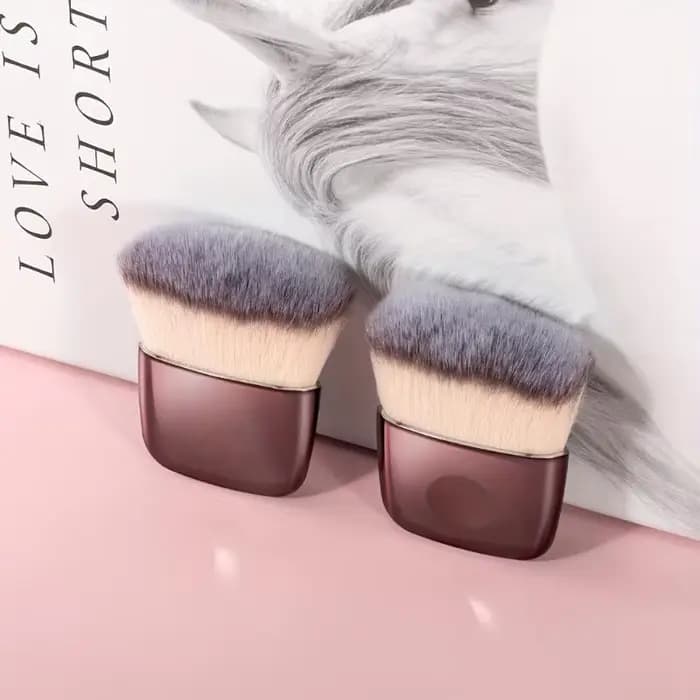 Pinceau de maquillage pour fond de teint