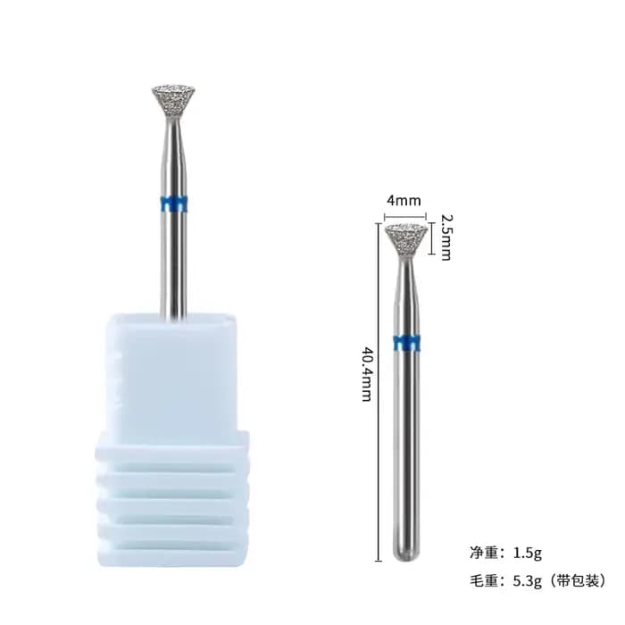 Foret à ongles pour nettoyer les cuticules