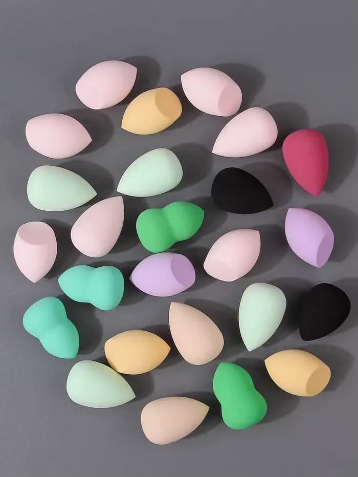 Éponges de maquillage sans latex, 10/20/25/50/100 pièces | Couleurs et formes aléatoires pour liqu