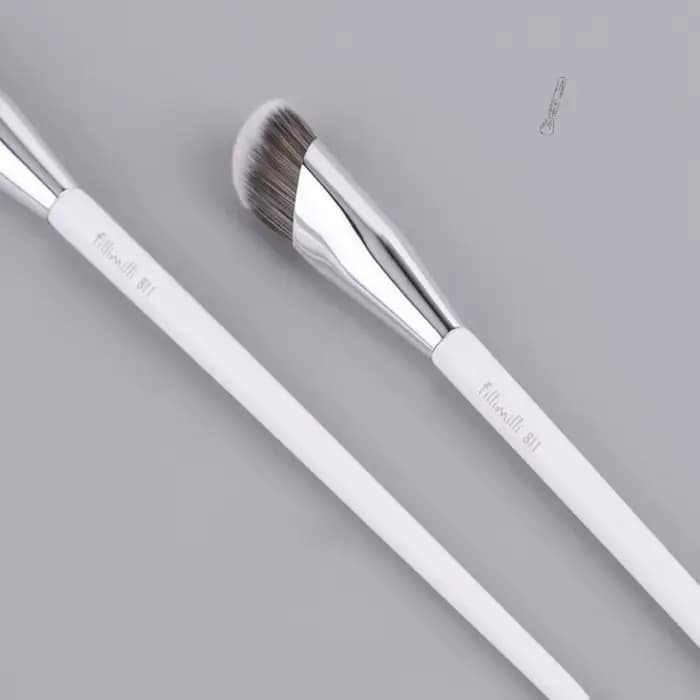 Pinceaux de fond de teint pour tête Oblique
