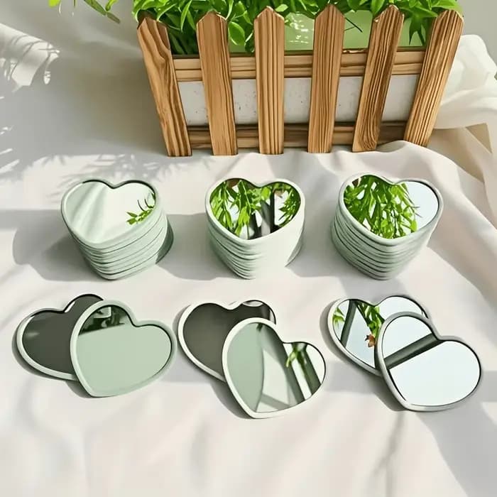 24 pièces miroirs d'amour voyage Portable beauté verre Mini Dressing maquillage miroir mignon en forme de coeur