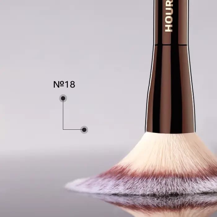 Pinceau de maquillage sablier-N ° 18