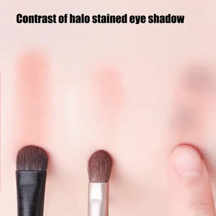 Ensemble de pinceaux de maquillage pour les yeux noirs