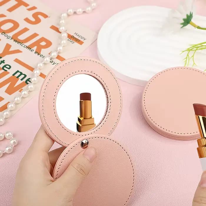 Miroir compact incassable en acier inoxydable avec manchon en cuir PU