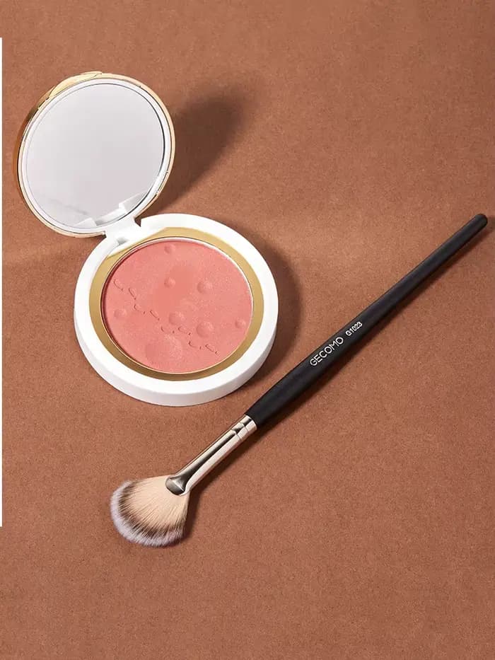 Pinceau fard à joues poudre haute brillance