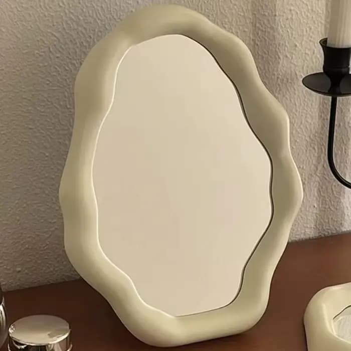 Miroir de maquillage de style nordique